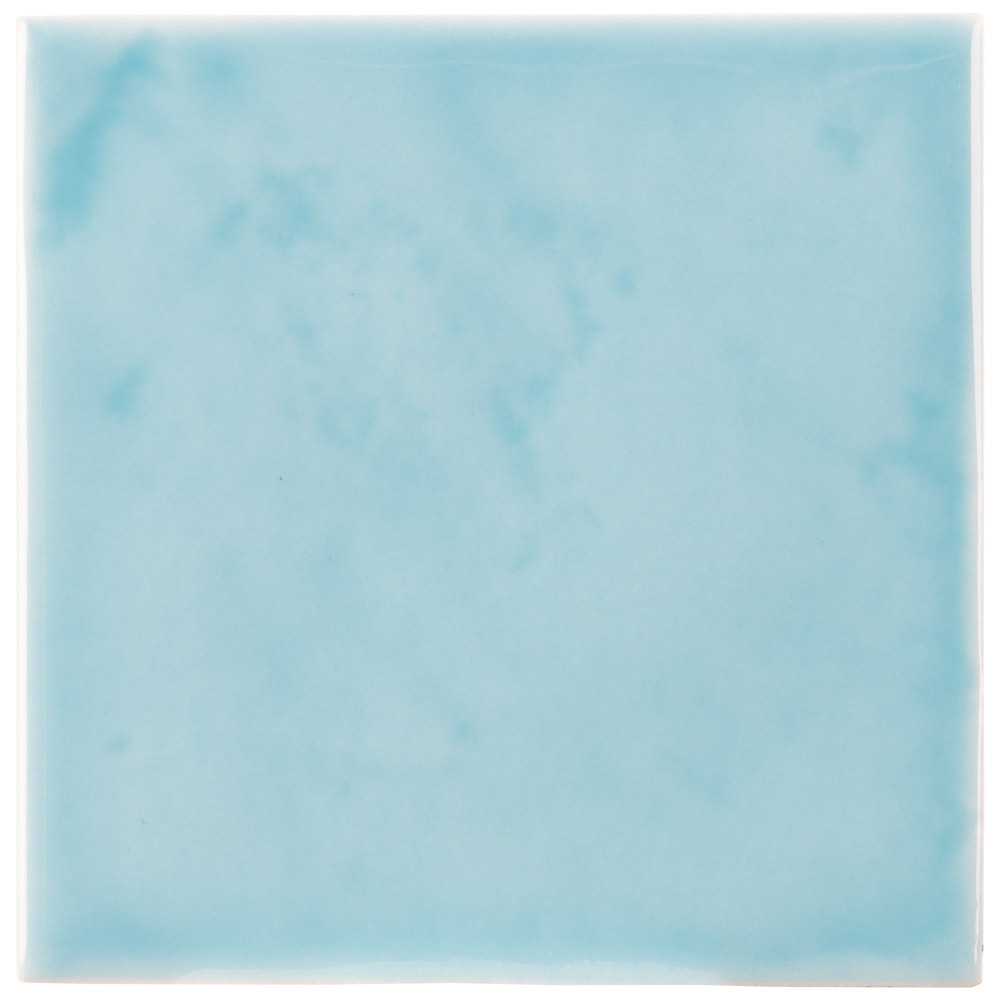 Essential E31 Baby Blue ceramic tile color sample.